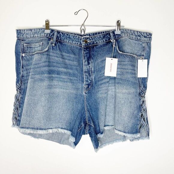 Good American Pants - GOOD AMERICAN Lattice Cut Off Denim Shorts